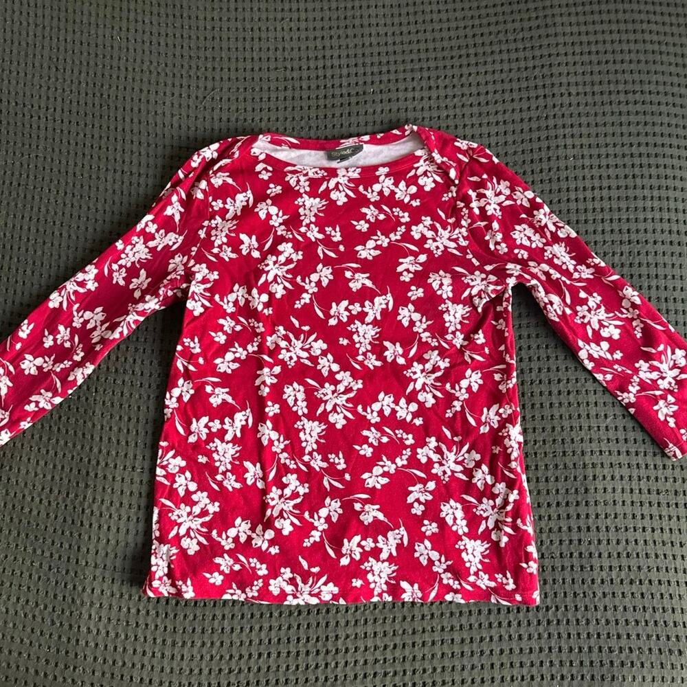 Red and White Style and co 3/4 Sleeve Top